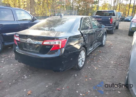 2013 Toyota Camry Xle V6 z USA, uszkodzony, nr VIN 4T1BK1FK3DU534556